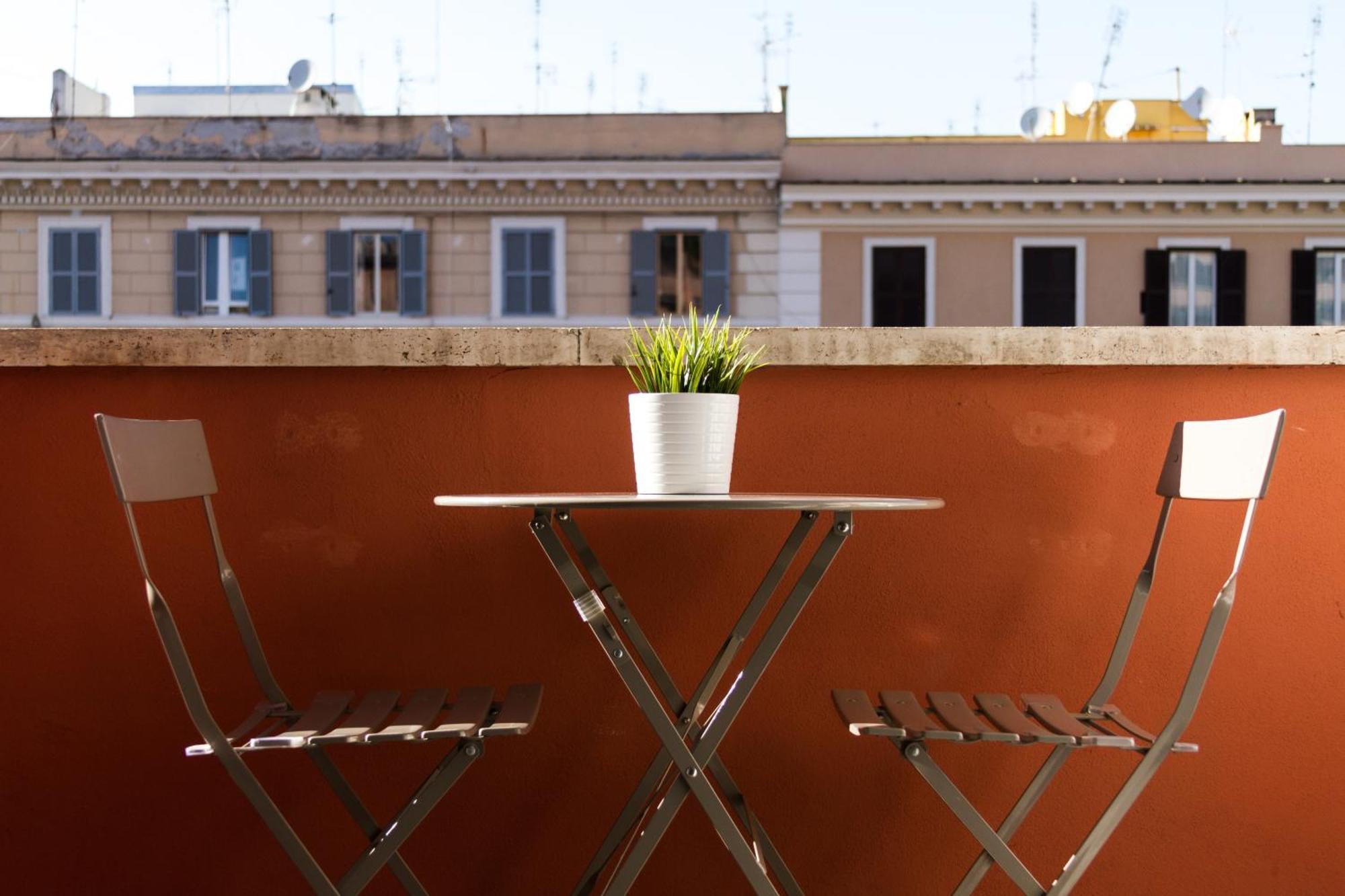 Franca'S Home, Rome